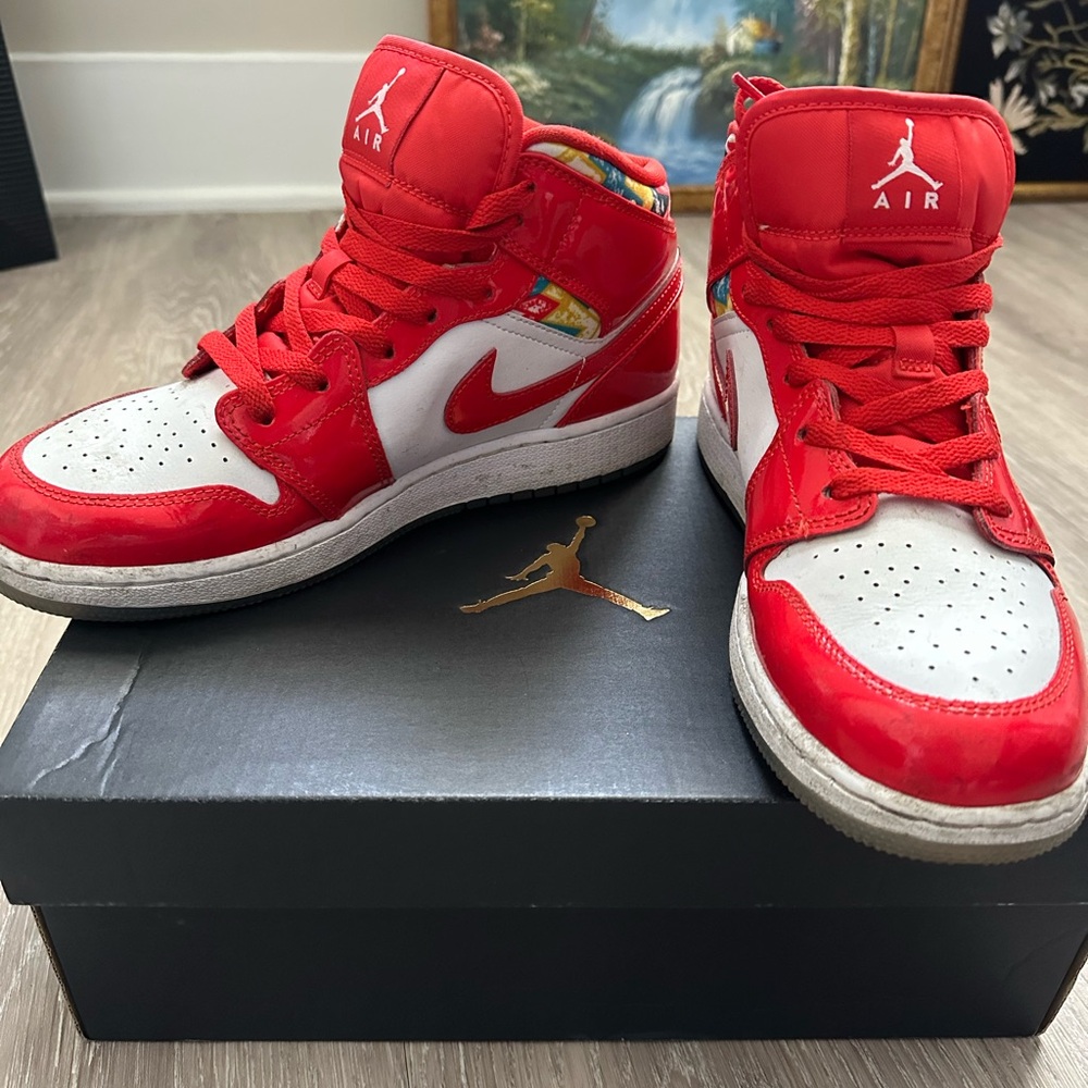Air Jordan 1 Mid SE (GS) 7Y
